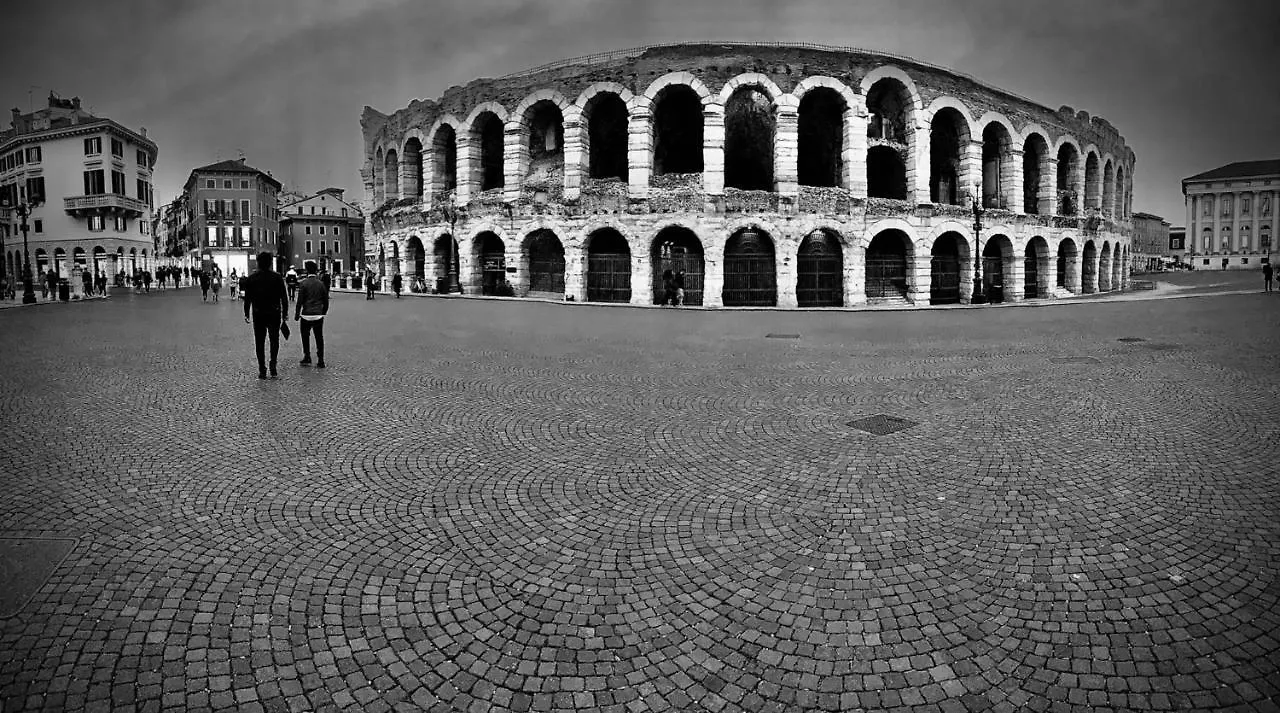 Stadia Suite Verona 0*,  Italien